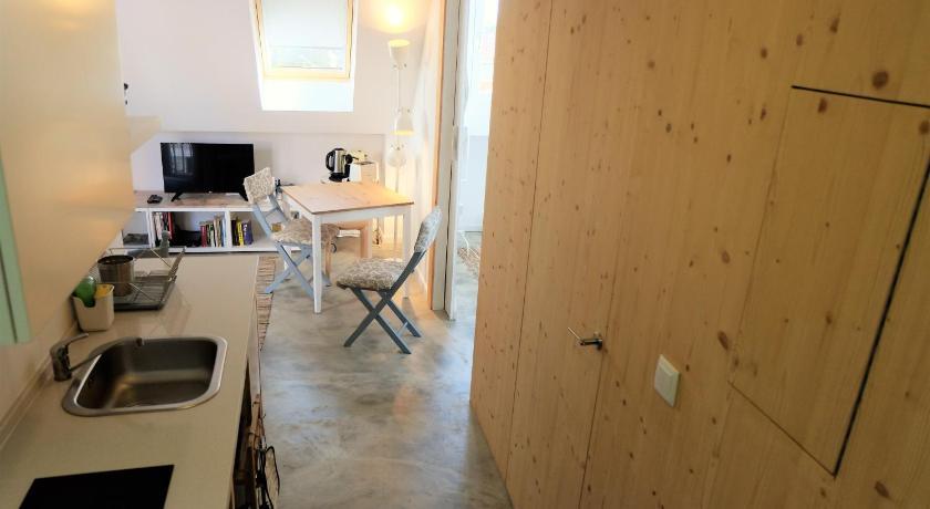 รูปของOne-Bedroom Apartment with Private Terrace and River View 15