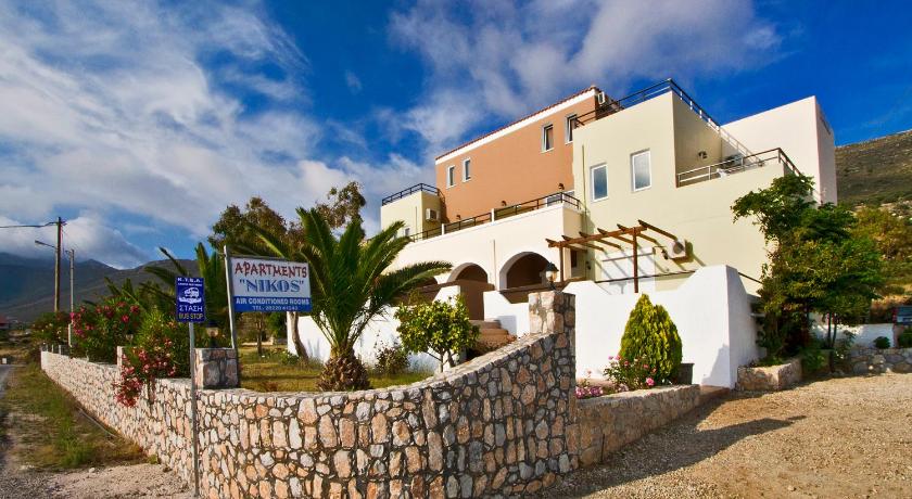 Nikos Apartments photo