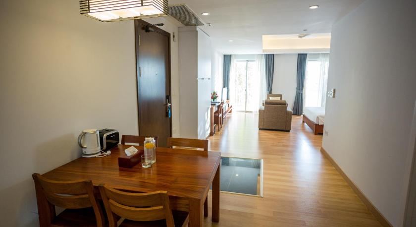 Bellevue Serviced Apartments. photo