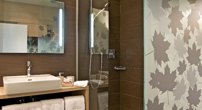 Image of Premium Double Room 2