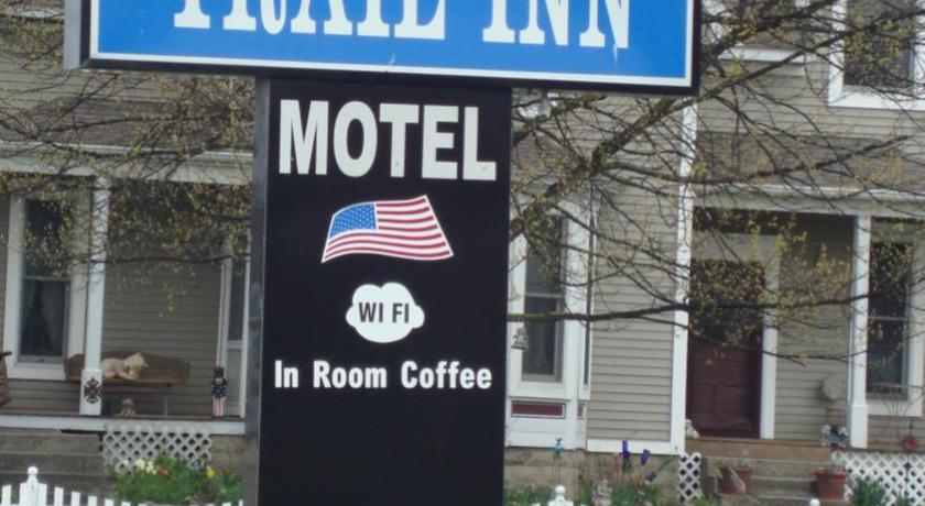 Pinconning Trail Inn Motel — Hotel in Pinconning (MI)