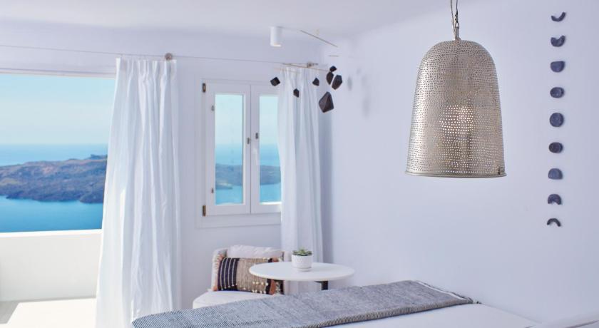 Cosmopolitan Suites - image 11