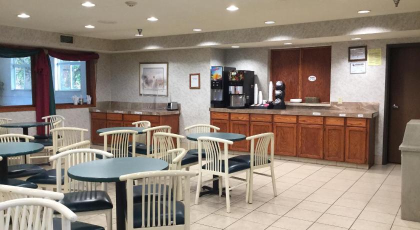 Americas Best Value Inn & Suites St. Louis, St. Charles Inn