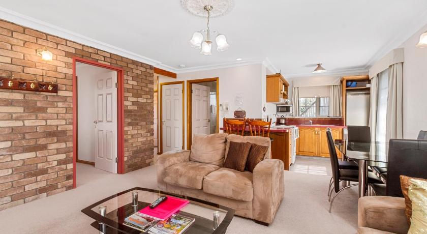 Swansea Cottages & Motel Suites photo