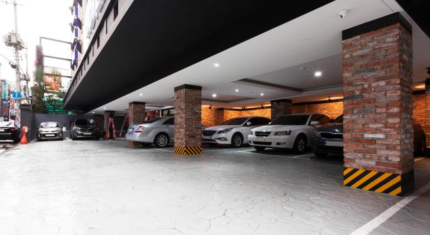 서울 영등포 리더스 (Yeongdeungpo LEADERS) 호텔 전망