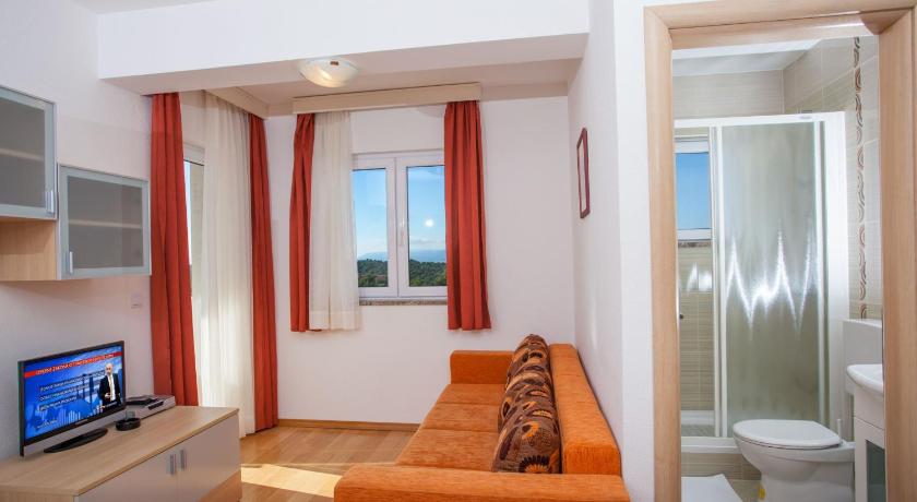 Villa Luce mit Pool photo