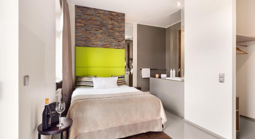 Image of Superior Room 4