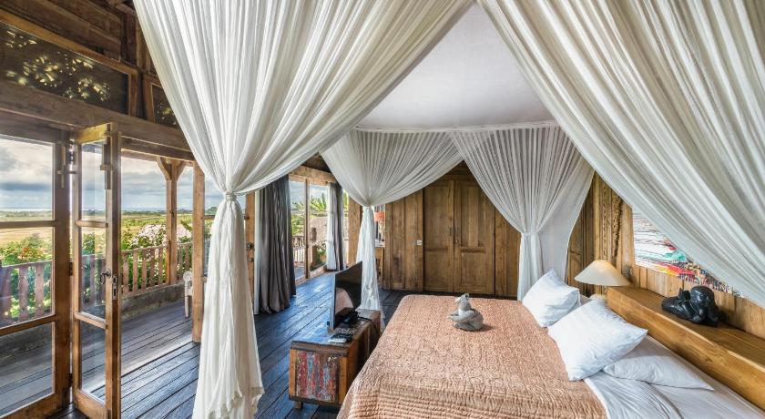 Image of Four-Bedroom Residence with Private Pool 0