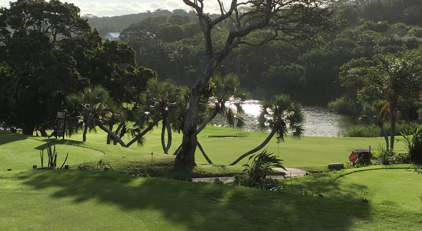 The Greek Beach and Golf House photo