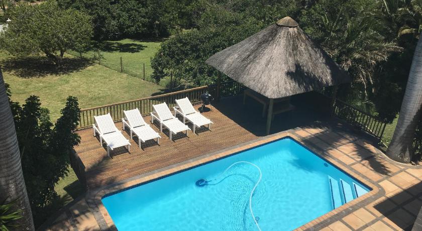 The Greek Beach and Golf House — Hotel in Southbroom