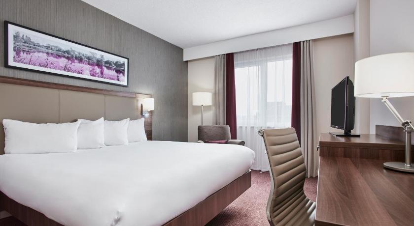 Leonardo Hotel Derby photo
