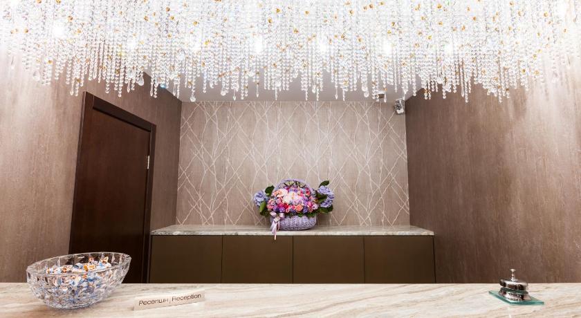 Crystal Hotel photo