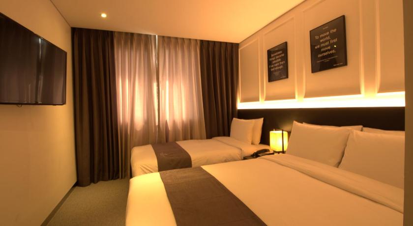 ファミリー（1ダブルベッド + 1シングルベッド） (Family (1 Double Bed + 1 Single Bed))の画像 7