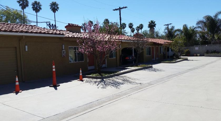 Economy Inn Motel Sylmar