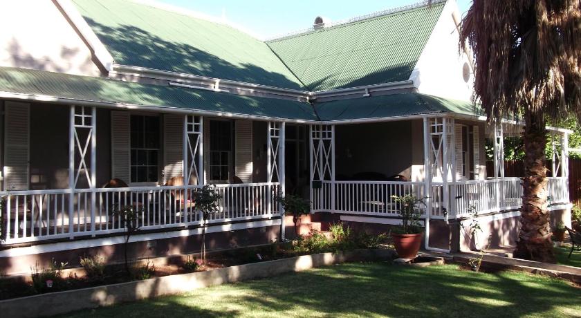 Housemartin Guest Lodge photo