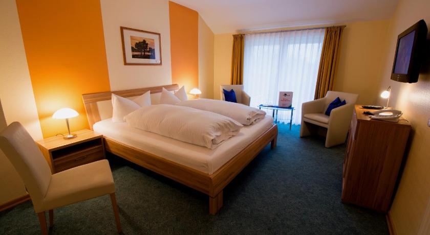 レンブルッフ Hotel Garni Zur Alten Post 3つ星 ホテル スイート