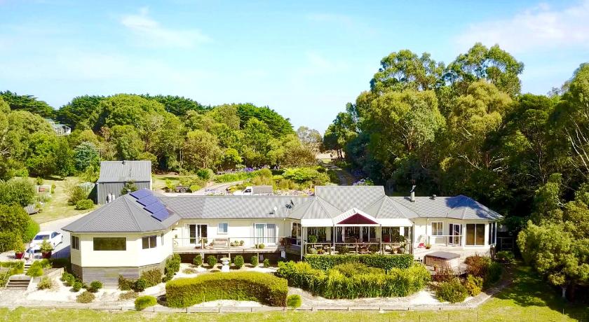 Llarrinda Bed & Breakfast photo