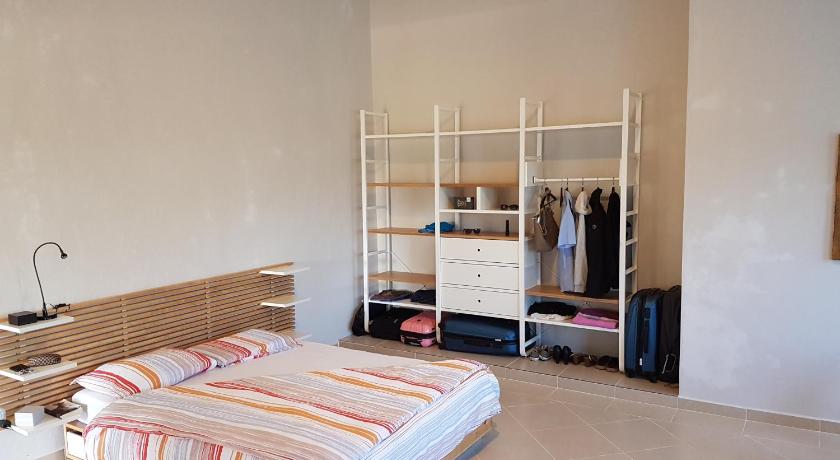 Image of Three-Bedroom Apartment 14