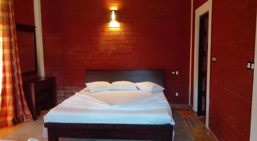 Eth Yahana Hotel photo