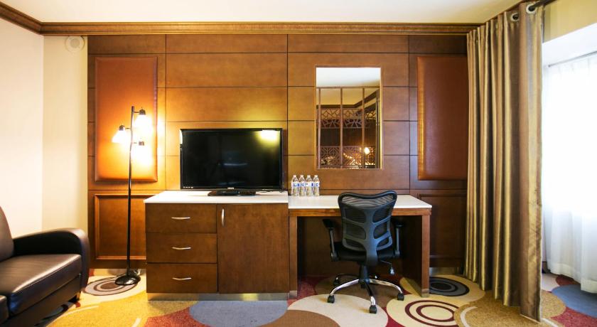 Image of Family Suite 1