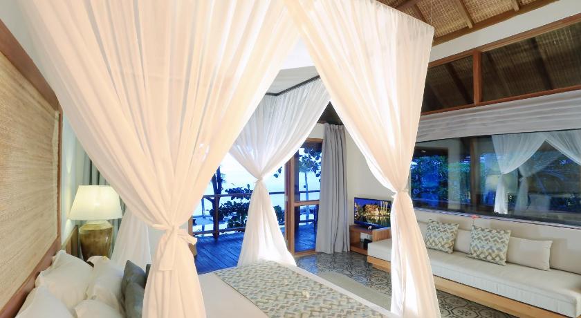 Image of Beach Front Suite 5