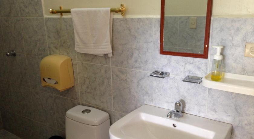 Hotel MundialCity photo