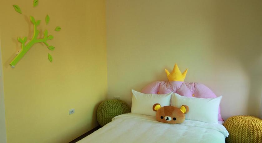 Image of Quadruple Room with Private Bathroom 1