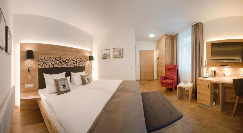 Das Waldhotel - Genuss & Wellness am Notschreipass photo