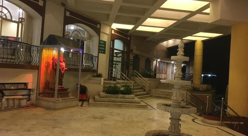 Hotel Pooja International photo