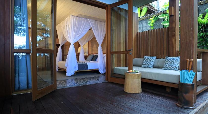 Image of Beach Front Suite 8