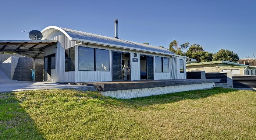 Park Beach Retreat photo