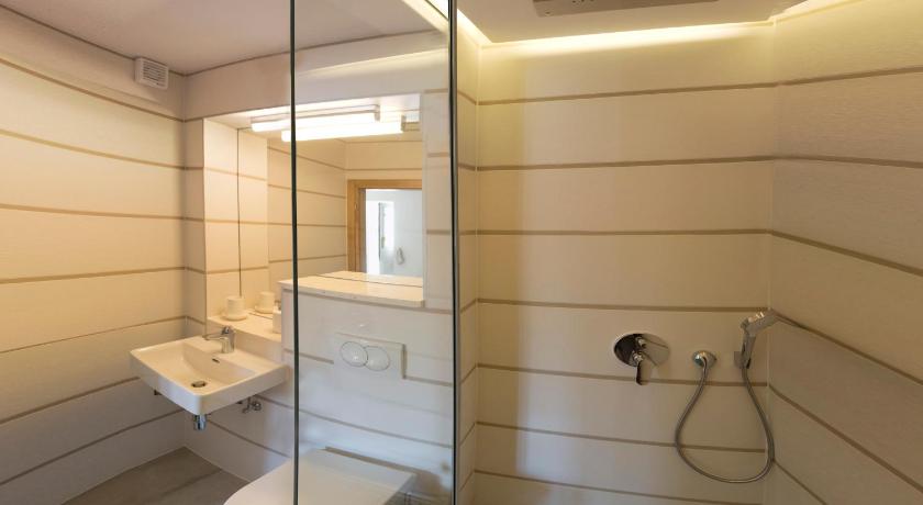 Image of Studio Apartment - Ground Floor 2