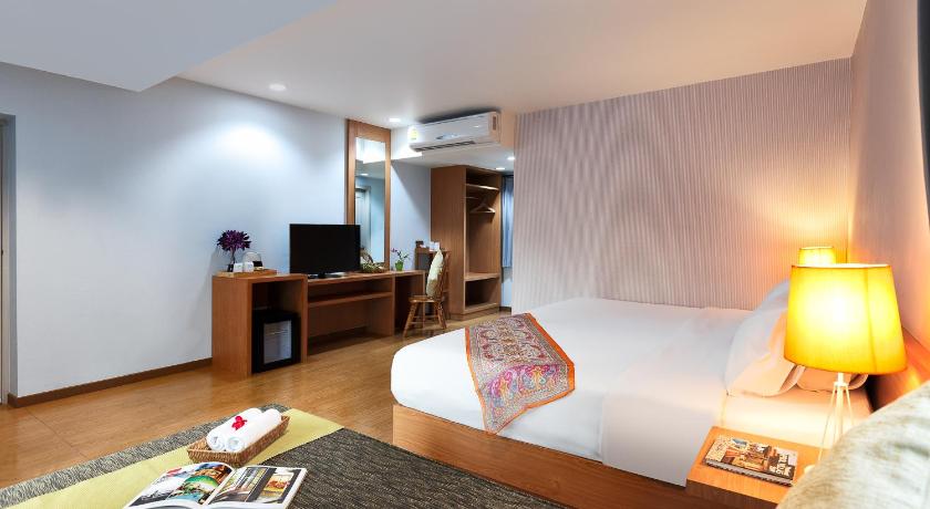 Image of Executive Garden View 0