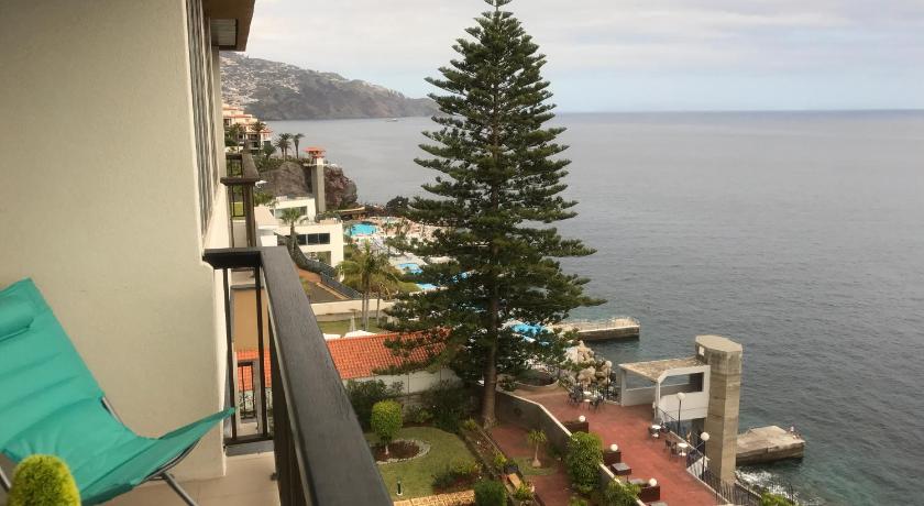 Bahia Top Floor — Hotel in Madeira Island