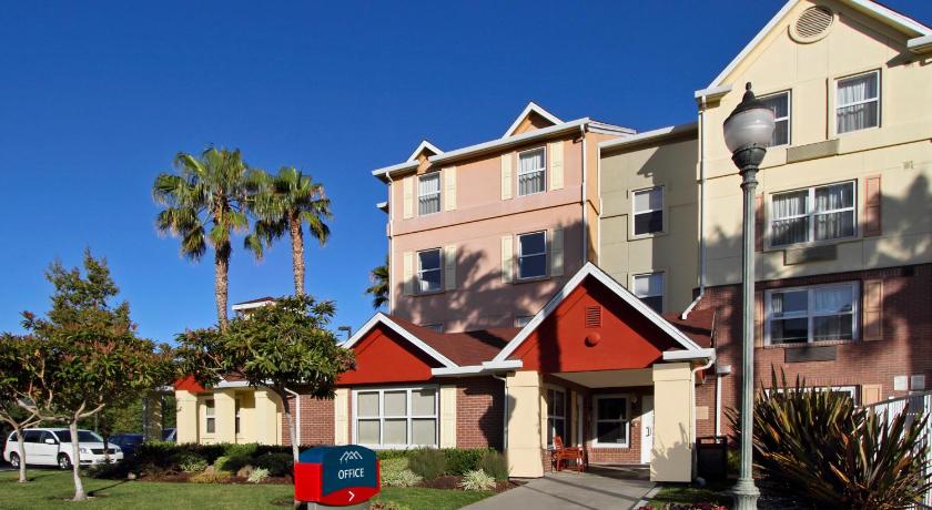 TownePlace Suites Newark Silicon Valley