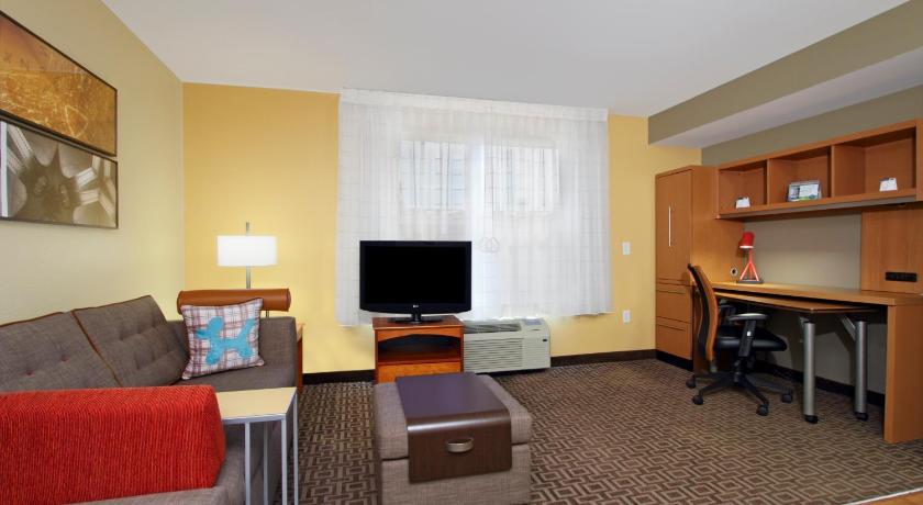 TownePlace Suites Newark Silicon Valley