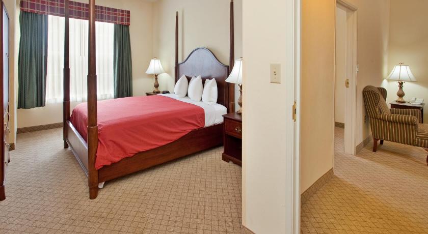 Country Inn & Suites by Radisson, Aiken, SC