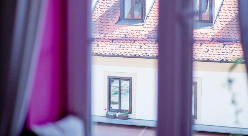 Rooms Zagreb 17 - image 6