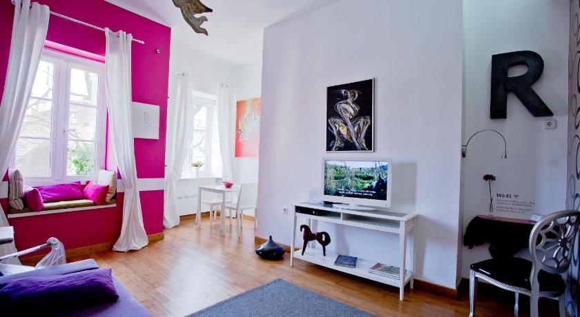 Rooms Zagreb 17 - image 10