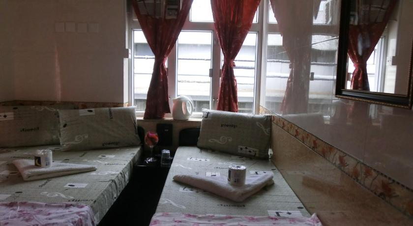 Image of Triple - 1 Double Bed + 1 Single Bed 3