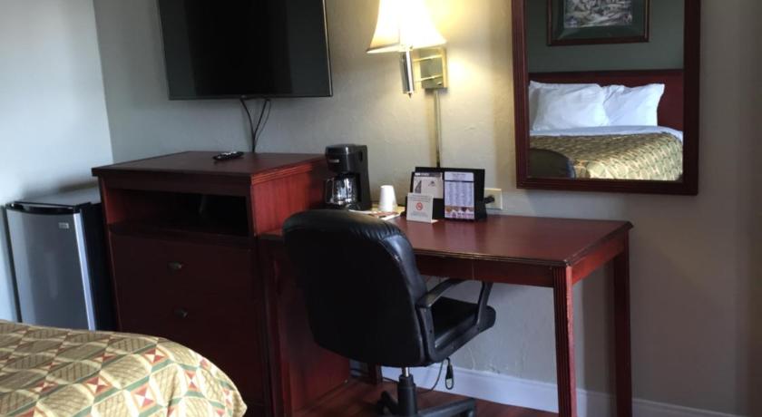 Americas Best Value Inn Norman at Univ of Oklahoma