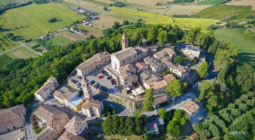 Albergo Diffuso Borgo Montemaggiore