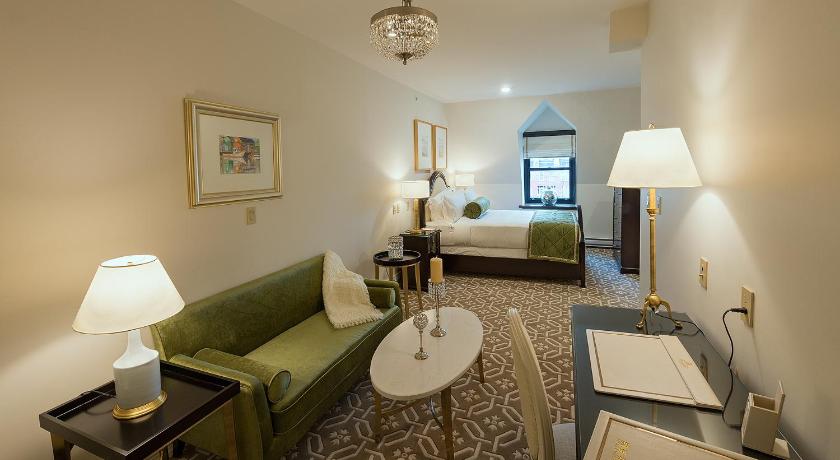 Sydney Boutique Inn & Suites photo