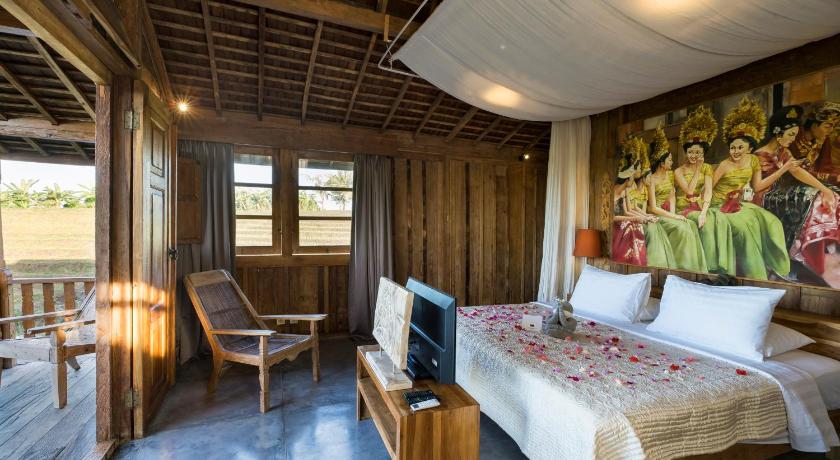 Image of Three-Bedroom Villa with Private Pool 8