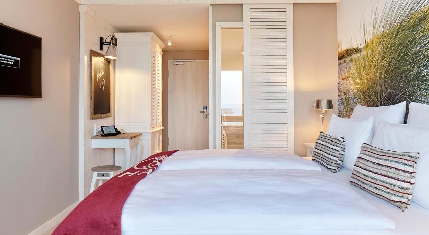 Double Room with Balcony and Sea View, Beach Motel Heiligenhafen in Heiligenhafen