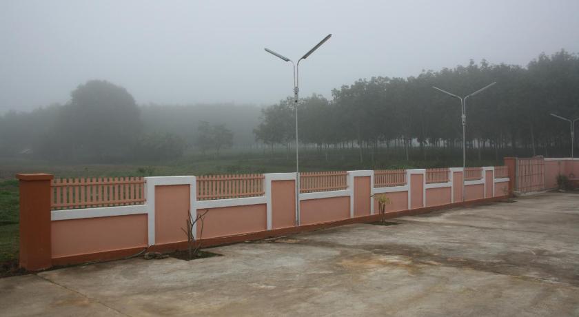 Image of Standard Double Room with Air Conditioning 15
