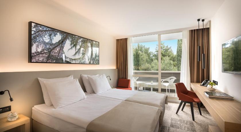Image of Junior Suite 0