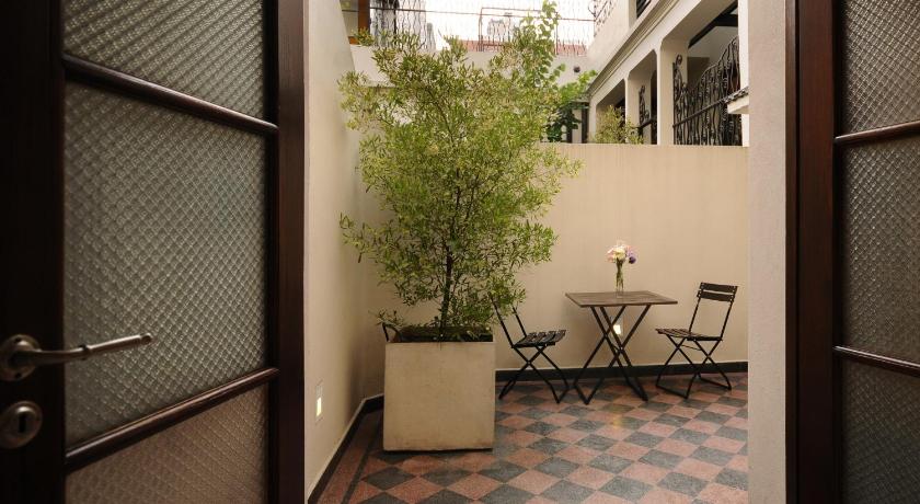 Image of Apartment 16