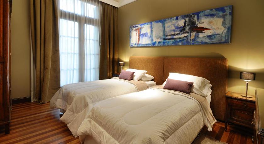 Image of Apartment 6