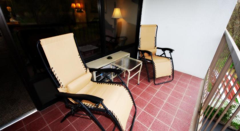 Image of Queen Room with Two Queen Beds with Balcony 12